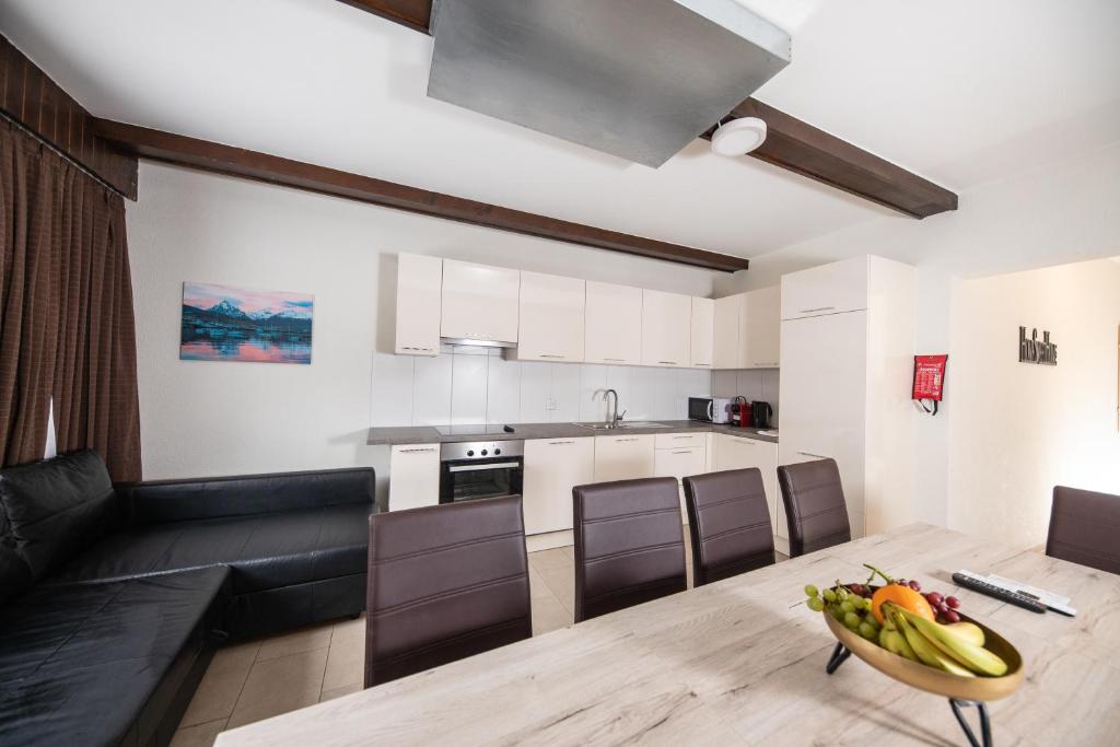 Kuchyň nebo kuchyňský kout v ubytování Haus Astoria