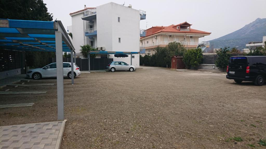 Nespecifikovaný výhled na hory nebo výhled na hory při pohledu z aparthotelu
