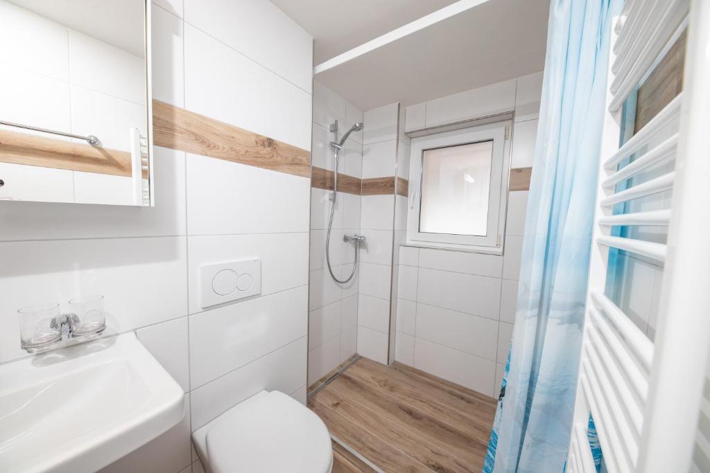 Koupelna v ubytování Haus Astoria