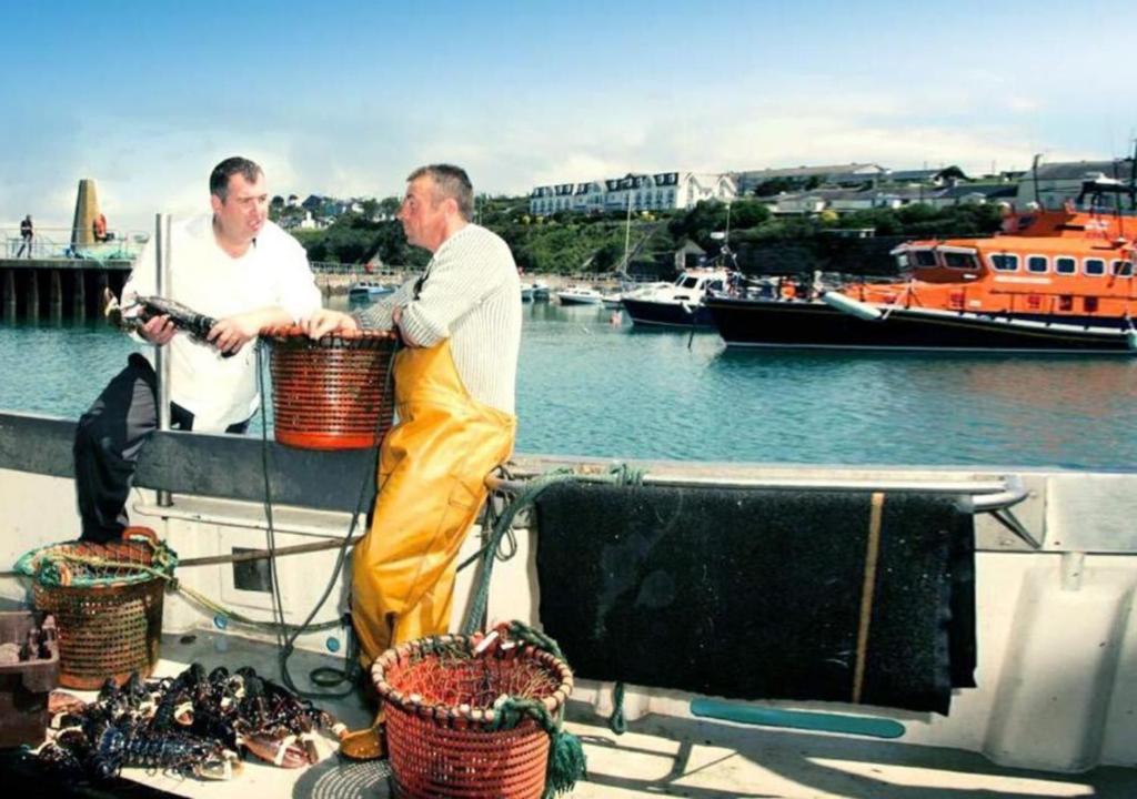 Επισκέπτες που μένουν στο Bayview Hotel