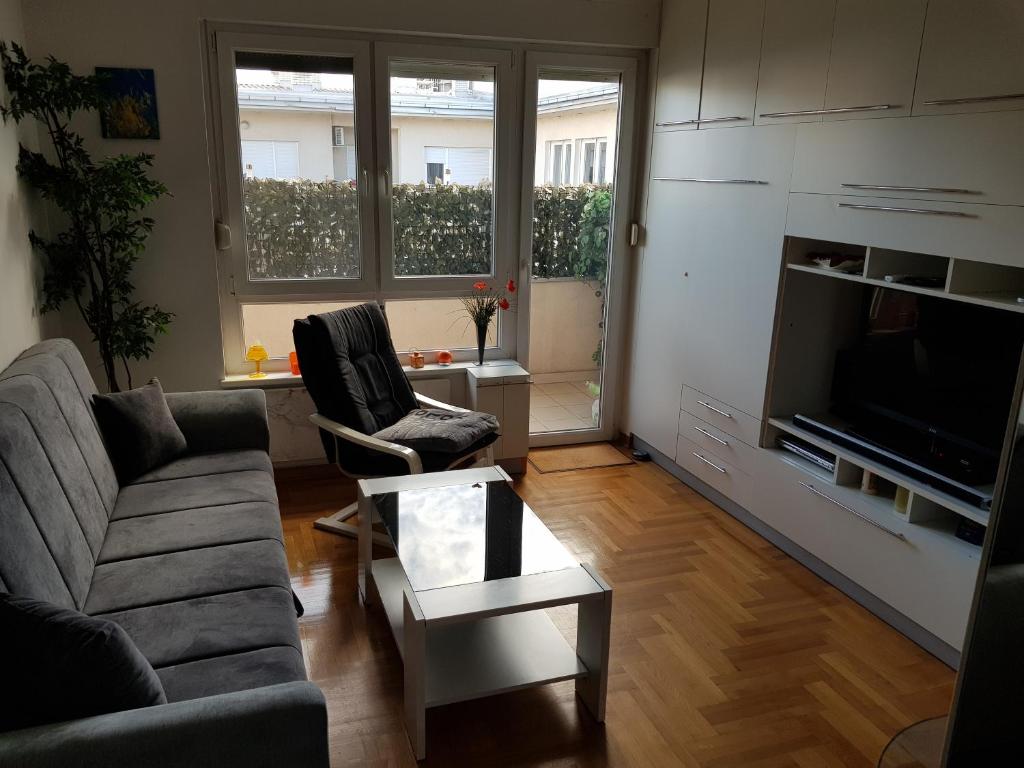 Lav apartments - Housity