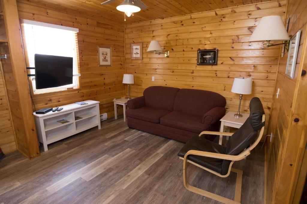 North Rustico Motel & Cottages, North Rustico (updated prices 2024)