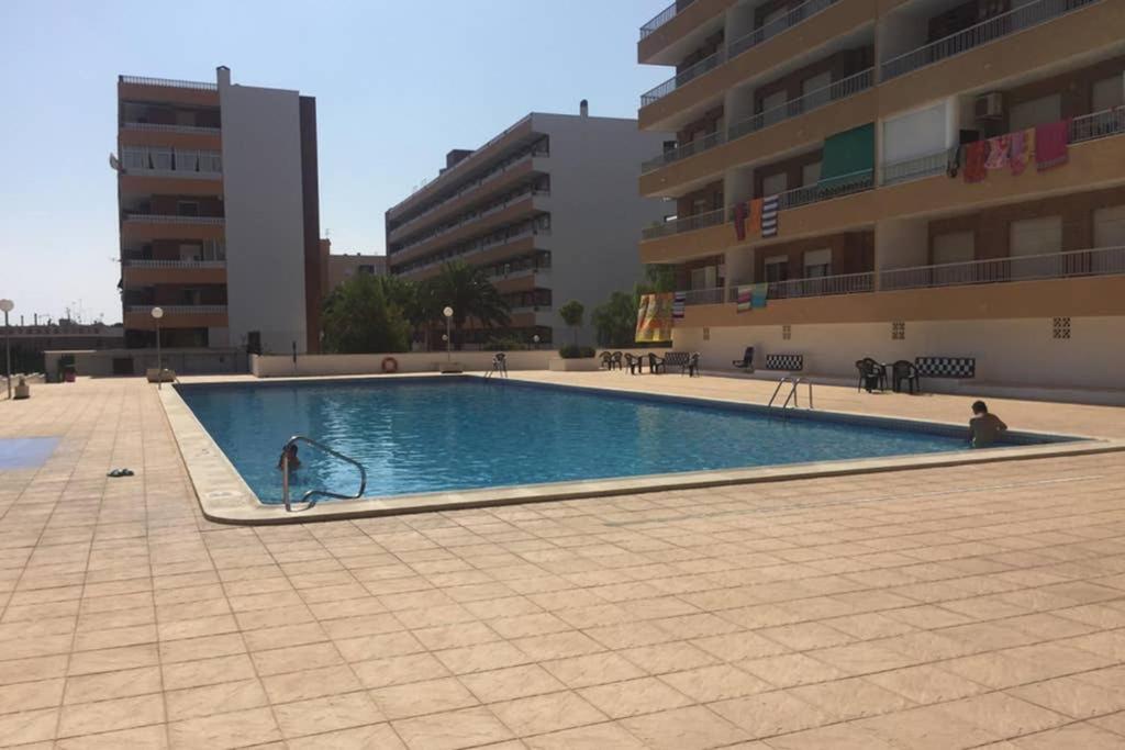 The swimming pool at or close to Fantastic Location - Ground Floor Apartment in walking distance to the beach
