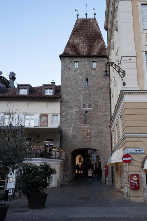 Budynek, w którym mieści się aparthotel