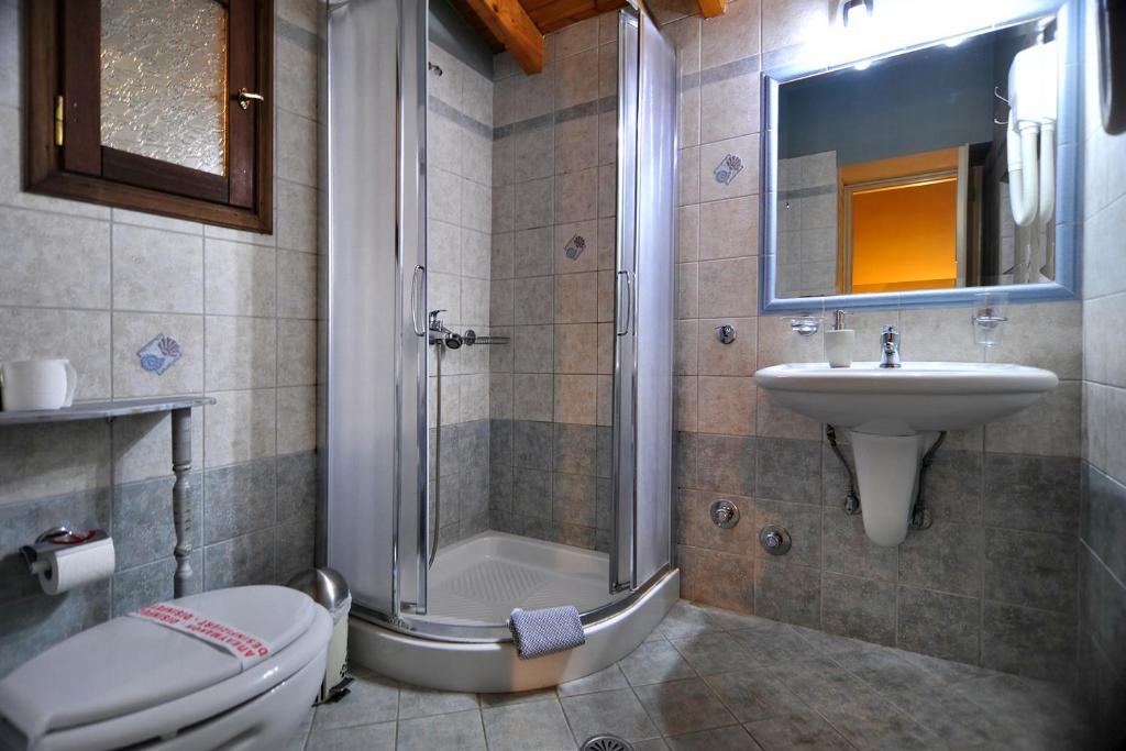 Kúpeľňa v ubytovaní Ganimede Hotel, Galaxidi
