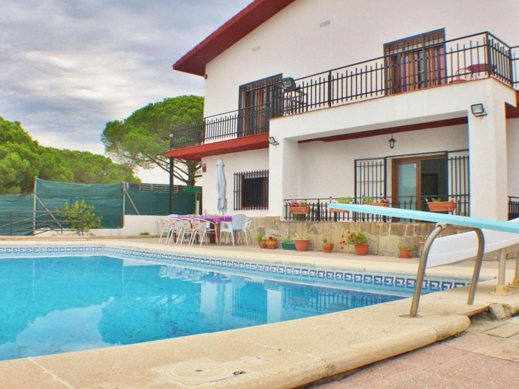 Pretty Villa in Sant Pol de Mar with Swimming Pool
