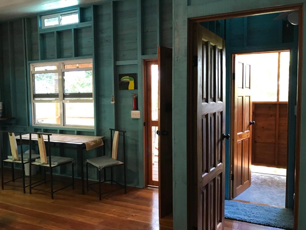 Maya Hill Lodge - One-Bedroom House