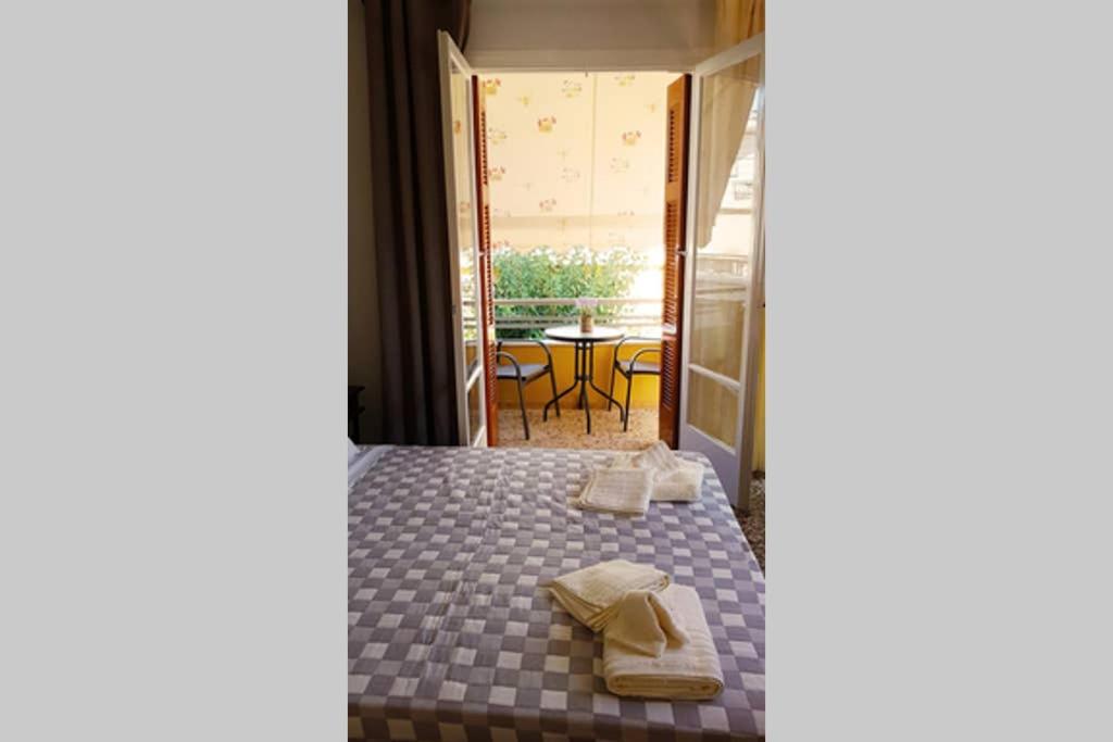 Posteľ alebo postele v izbe v ubytovaní Ellis Apartments , Amperia , Crete