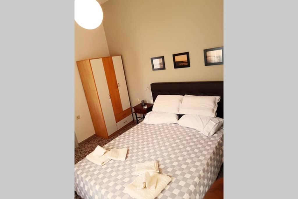 Posteľ alebo postele v izbe v ubytovaní Ellis Apartments , Amperia , Crete