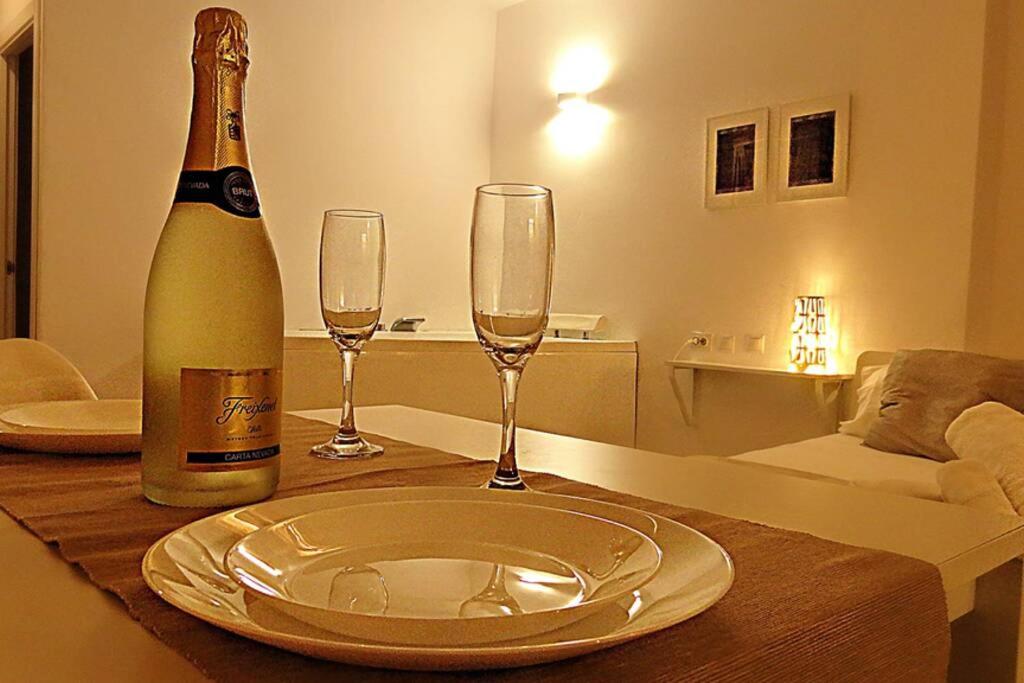 Apartment with Jacuzzi Free Wifi, Valencia – Precios ...