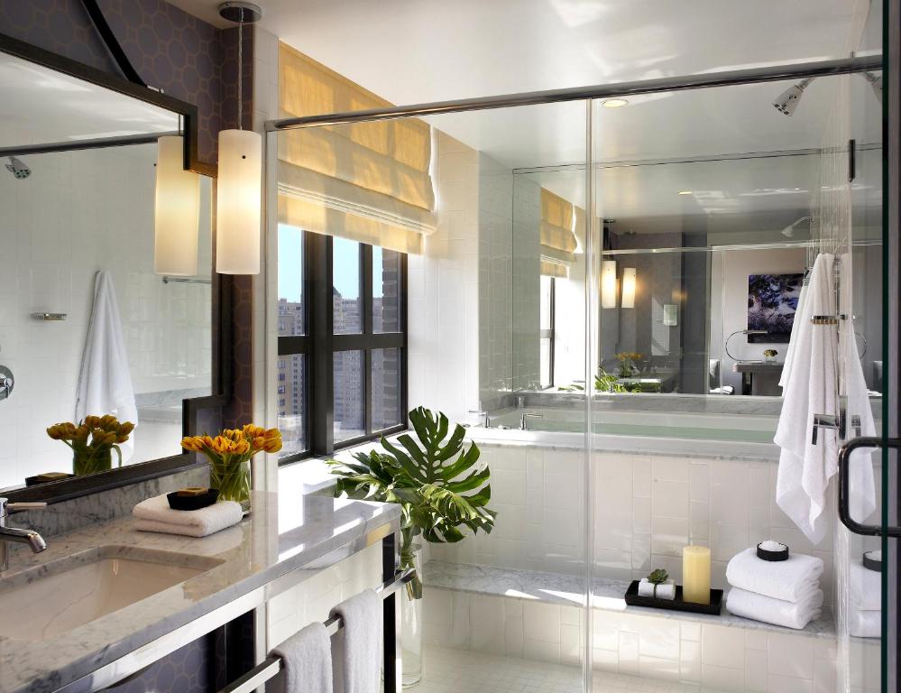 Kimpton Hotel Palomar Philadelphia, an IHG Hotel - Salle Roi Premium Avec Baignoire à Jets