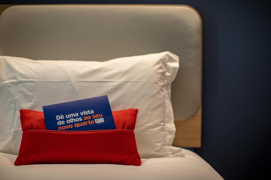 
Standard Room with Free Breakfast
