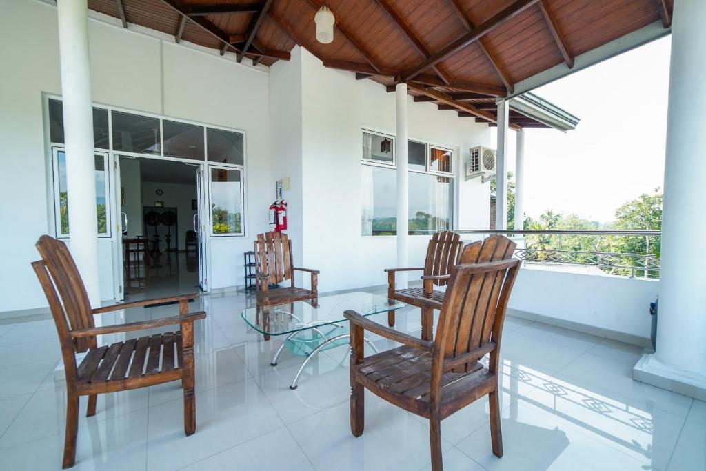 Balkón nebo terasa v ubytování Dazzling Villa