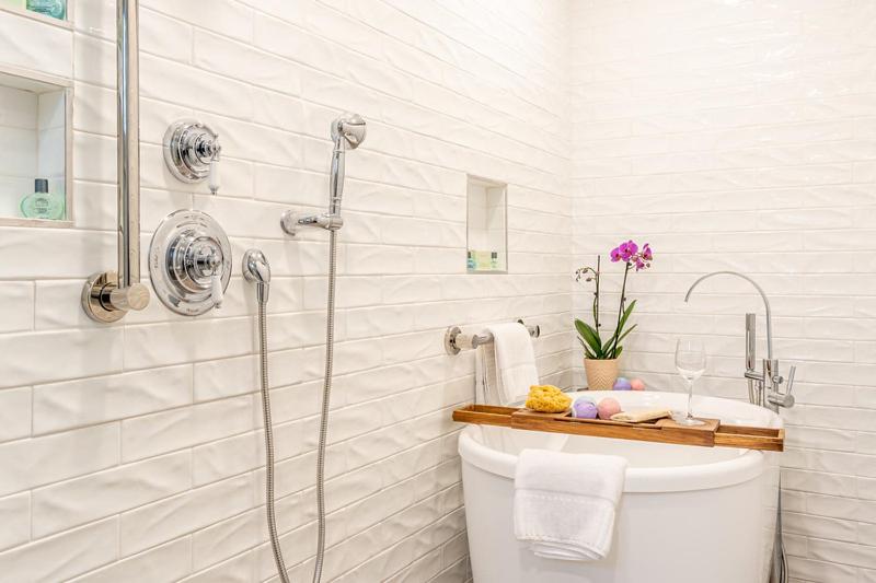 Andrew Pinckney Inn - Townhouse Suite