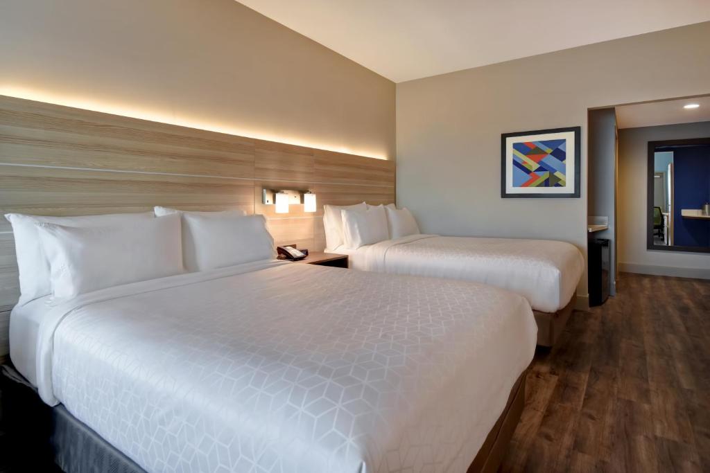 Holiday Inn Express & Suites - Galveston Beach, an IHG Hotel - 