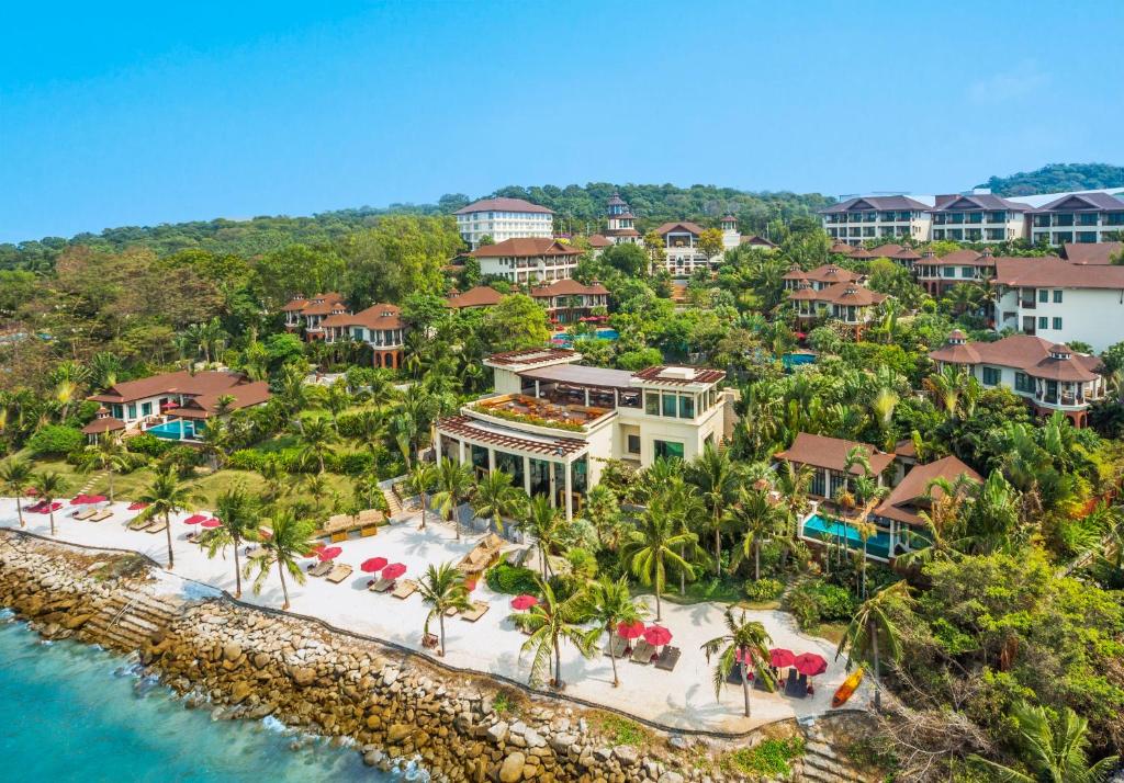 an aerial view of a resort with a beach at InterContinental Pattaya Resort, an IHG Hotel in Pattaya South