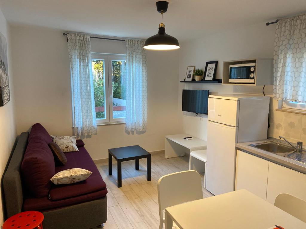 Kuchyň nebo kuchyňský kout v ubytování Holiday Home Darko