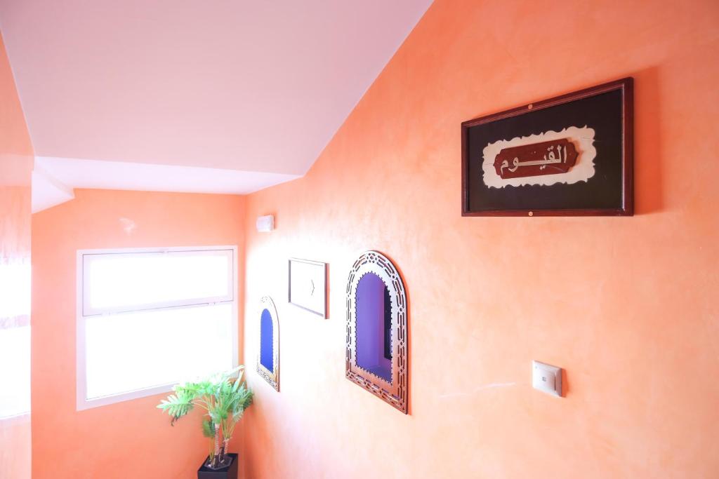 Afbeelding uit fotogalerij van Hôtel Suite Martil in Martil