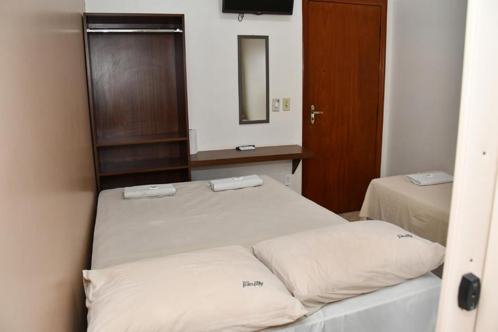  Hotel Alphard