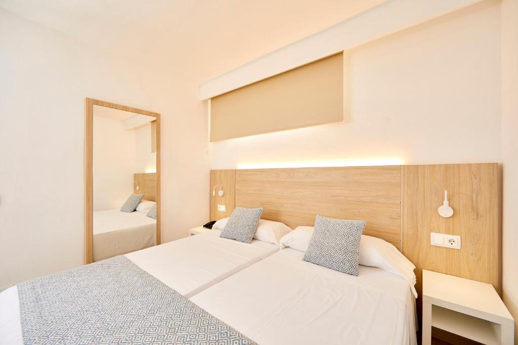 Sun Beach, Santa Ponsa – Updated 2023 Prices