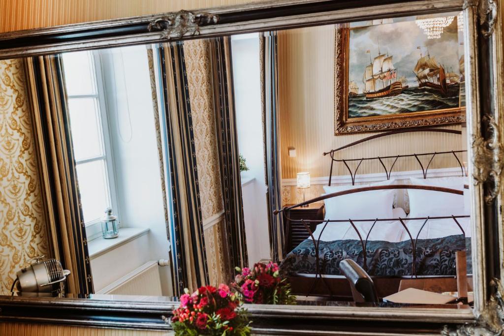 THE GATE GARDEN Hotel - 10