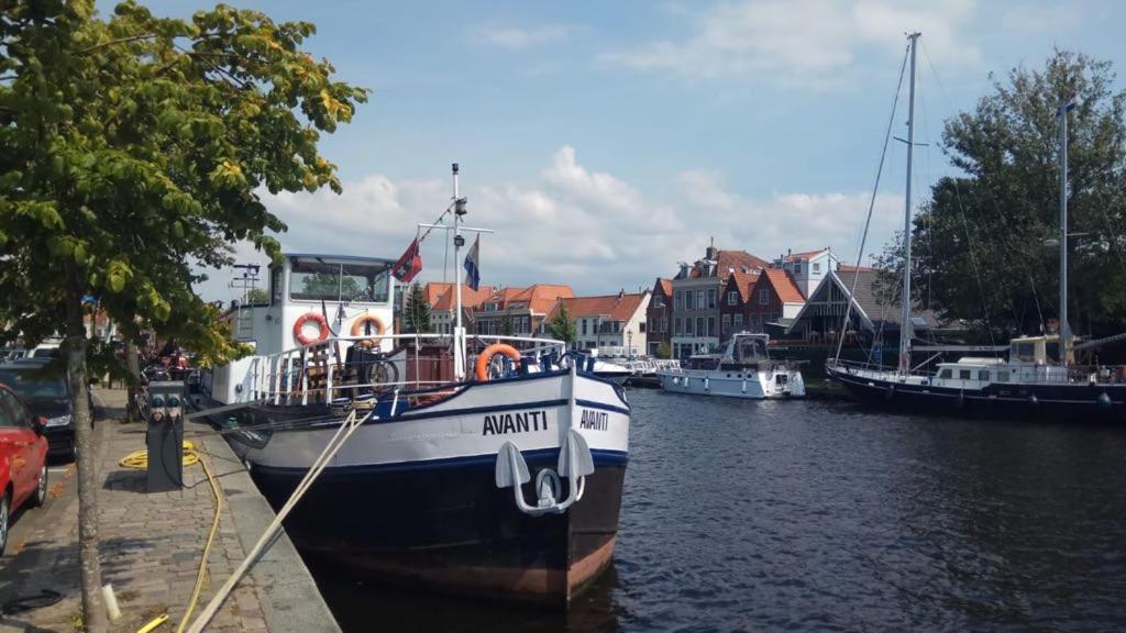 Un paisaje natural cerca del barco