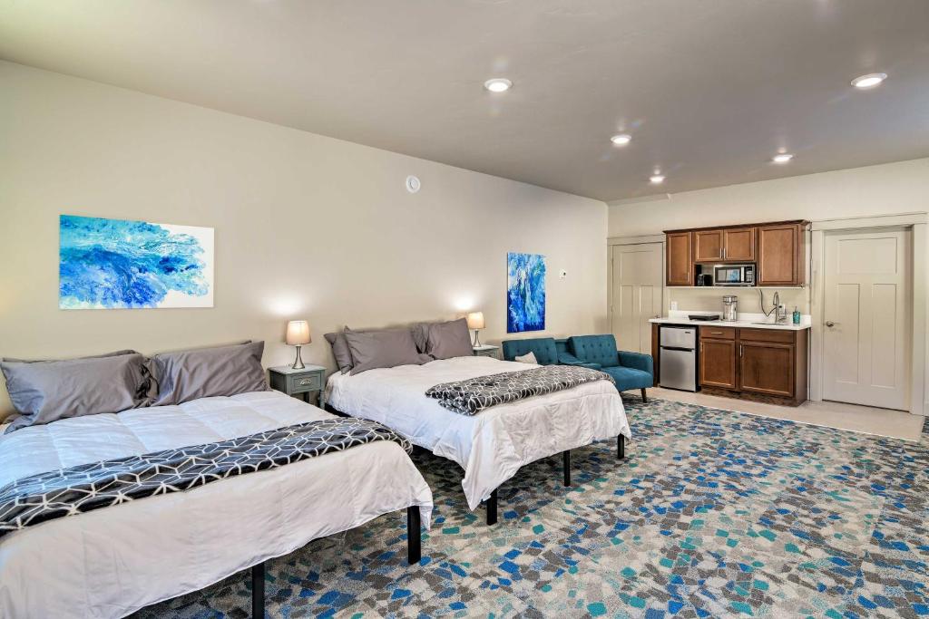 Φωτογραφία από το άλμπουμ του Anchorage Studio Escape about 14 Miles from Downtown! στο Ανκορέιτζ