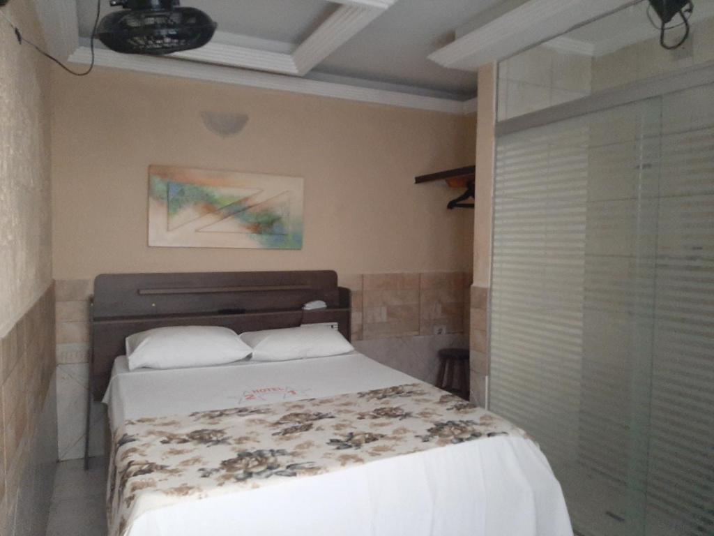  Hotel 21