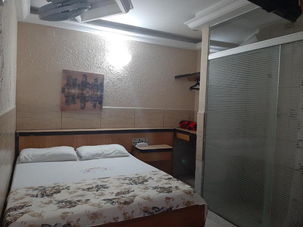  Hotel 21