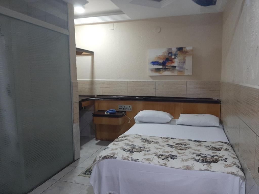  Hotel 21