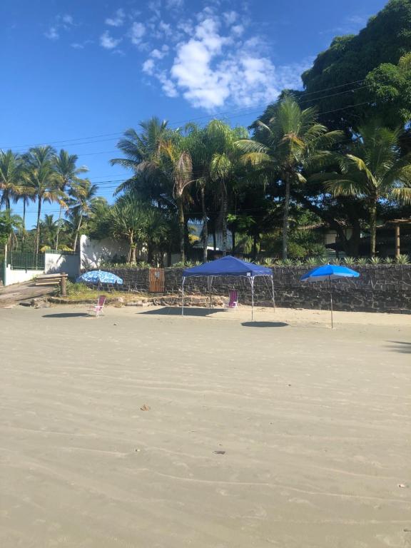  Apartamento Praia Enseada- Perto da praia - Edificio Marina