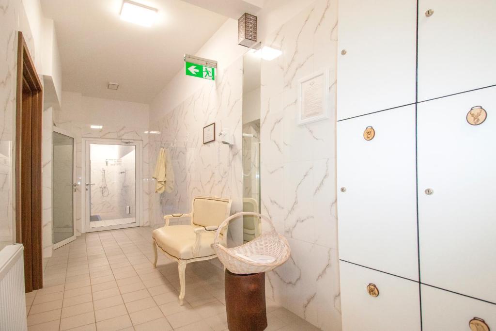Kúpeľňa v ubytovaní Dwór i Dworek Leszczowate Wellness & Spa