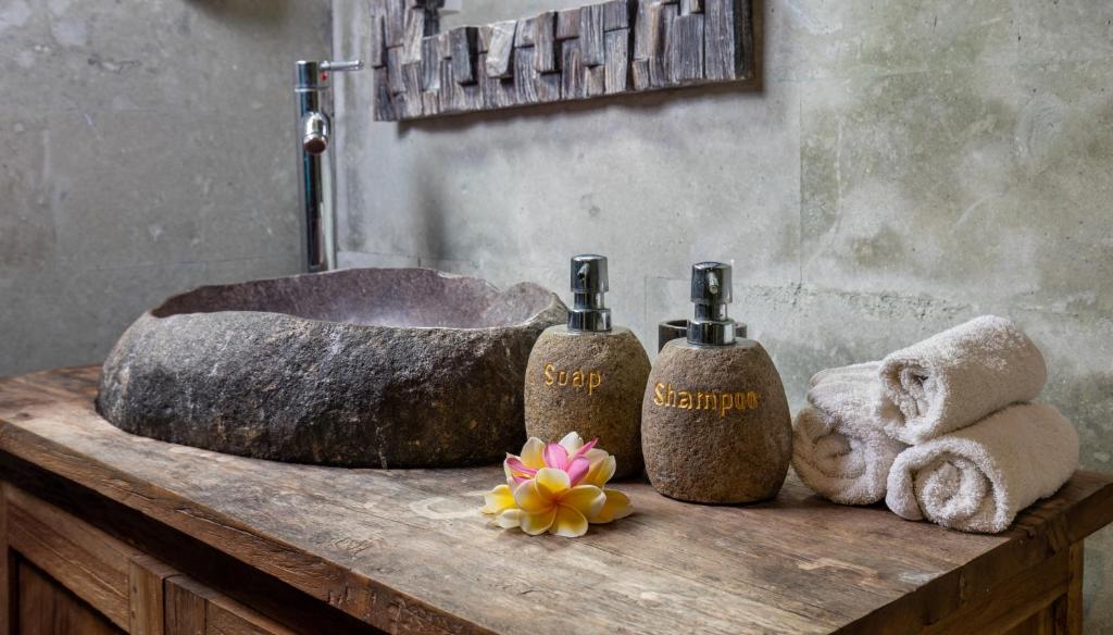 Fotografie z fotogalerie ubytování Secluded Jungle Villa v Ubudu