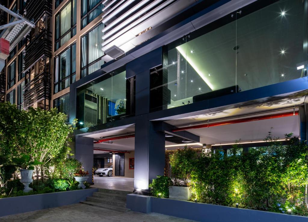 Amarin Hotel Rama 8 - Resim 16