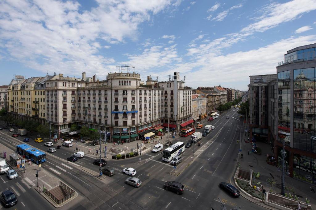 A general view of Budapest or a view of the city taken from a szállodákat