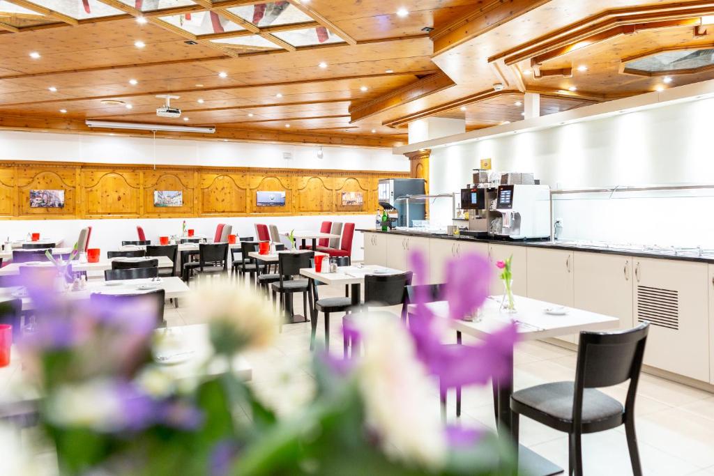 Restaurace v ubytování Hotel Alexander