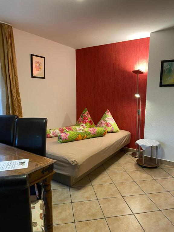 Ferienwohnungen Rehn - One-Bedroom Apartment With Balcony