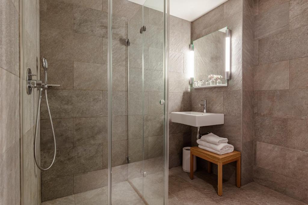 9Hotel Republique - Resim 10