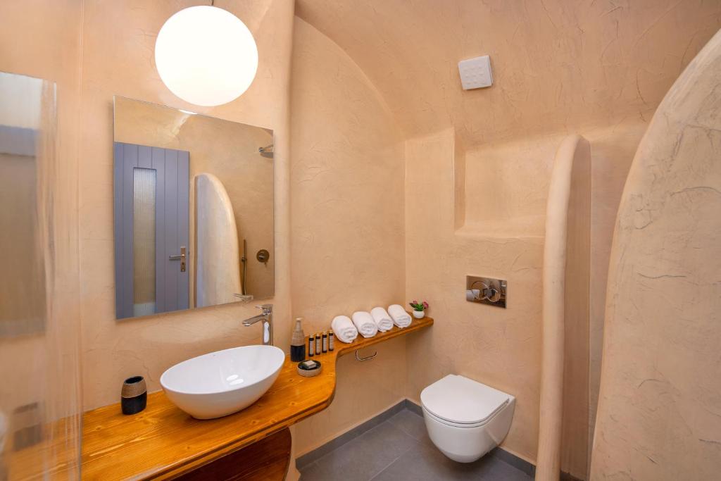 Koupelna v ubytování Abasa Suites
