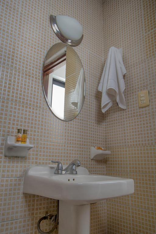 Koupelna v ubytování Hotel Gran Centenario