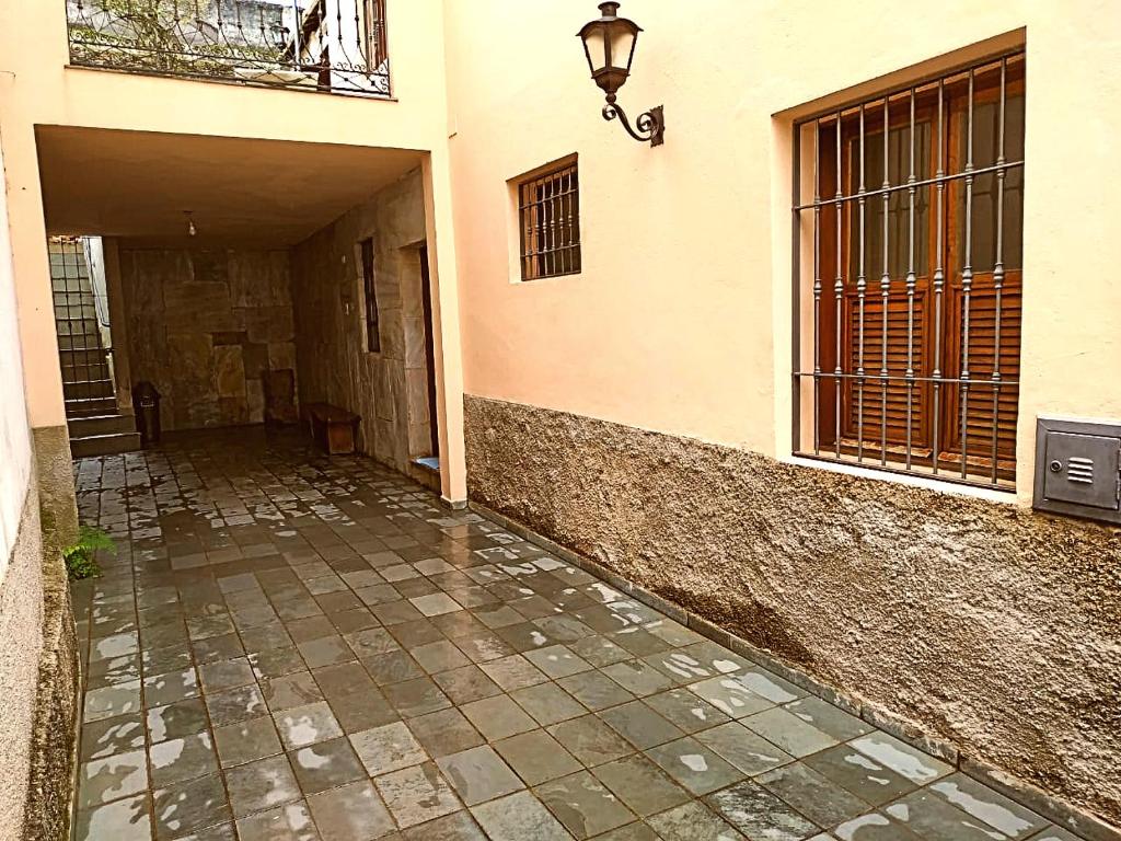  Real Central Suite - Kitchenless Flat