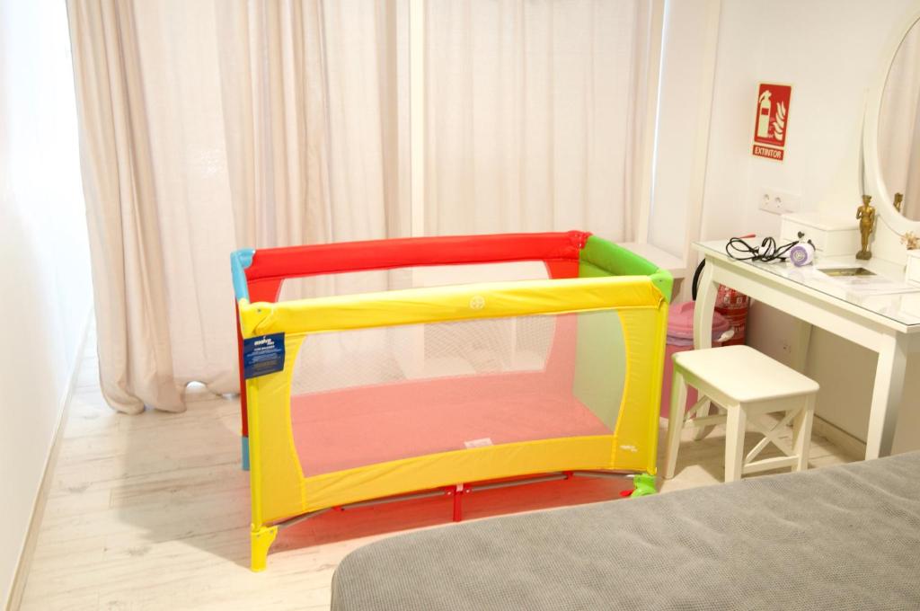 Postel nebo postele na pokoji v ubytování Loft Valentia Tous Calpe