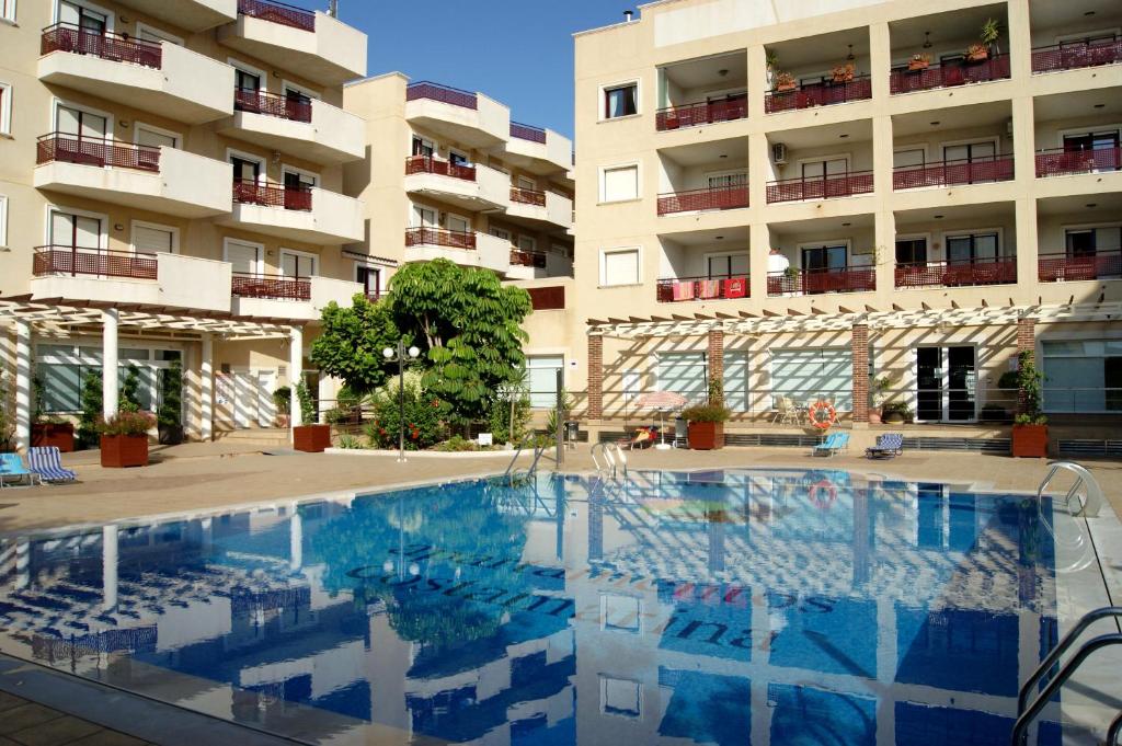 Bazén v ubytování COSTA MARINA - Cabo Roig - Vista a piscina nebo v jeho okolí