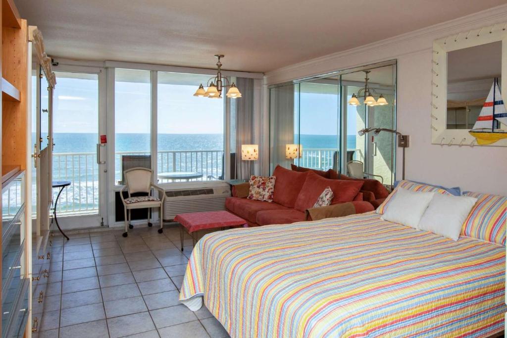 Pirates Cove Condo Unit 717, Daytona Beach Shores (updated prices 2024)