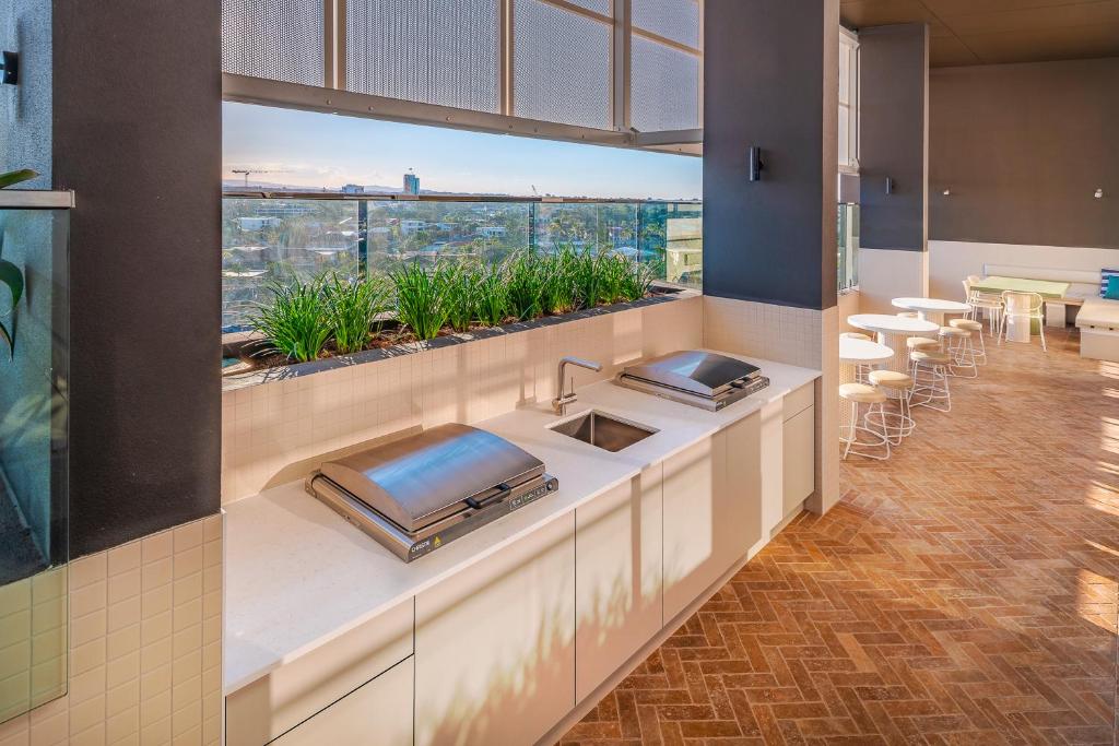 Peninsular Gold Coast - Resim 6