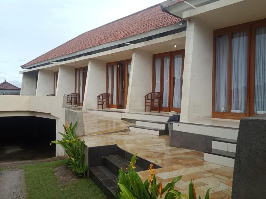 Bali Paranes photo 2