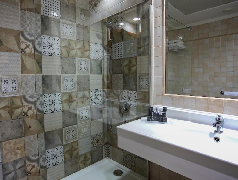 BV Hotel Oly - Resim 19