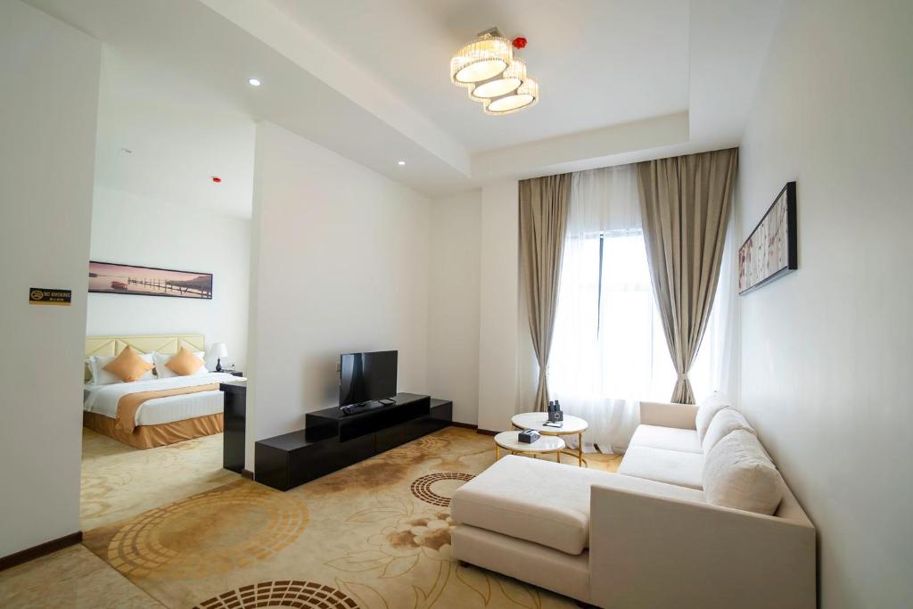Posezení v ubytování Hotel Sanchaung
