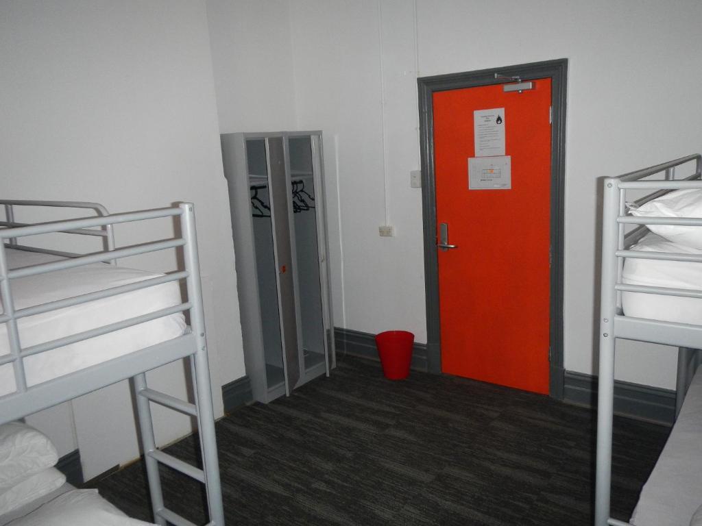 Postel nebo postele na pokoji v ubytování Haus Accommodation - note - Valid passport required to check-in