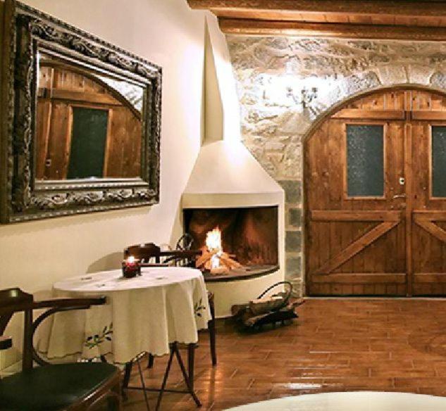 Fotografie z fotogalerie ubytování Archontiko tis Zois v destinaci Stemnitsa